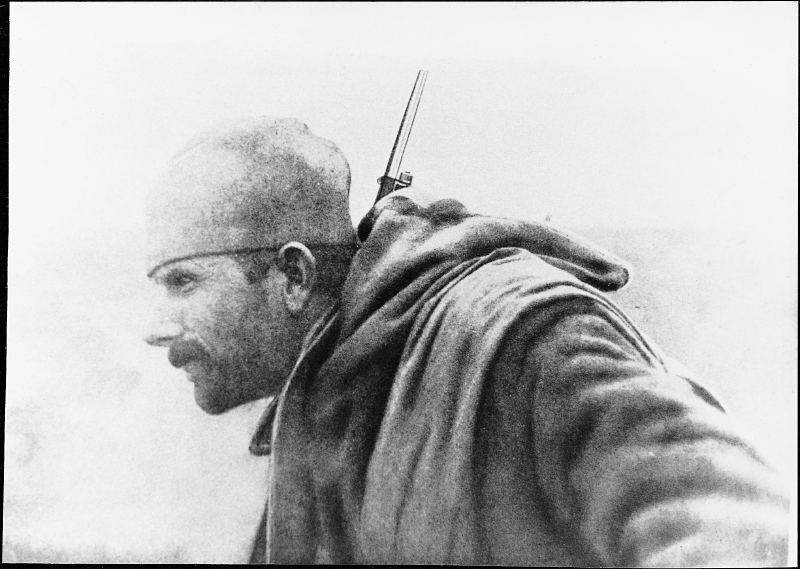 monoi01.jpg monoi01.jpg